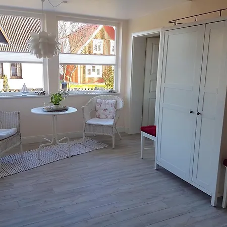 Ferienwohnungen Im Haus Boree Prerow Exterior photo